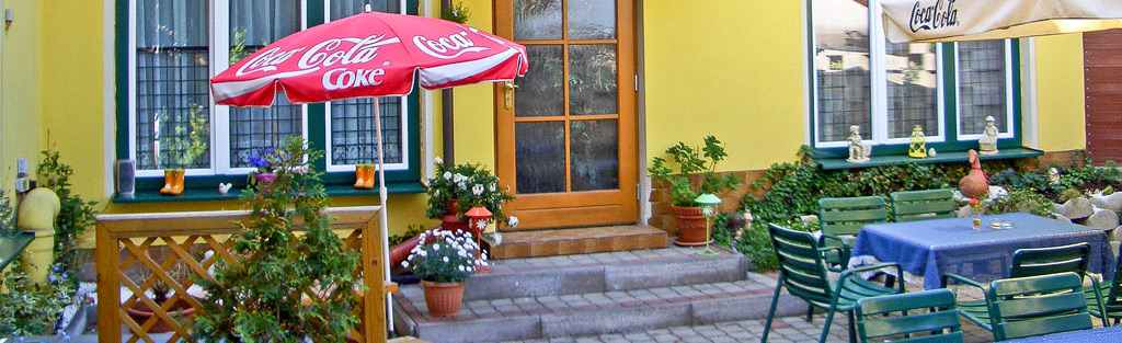 Blick in den Gastgarten